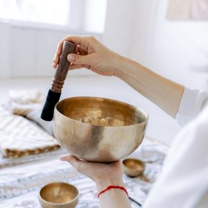 身心靈瑜伽與頌缽療癒體驗課程 Holistic Yoga and Singing Bowl Sound Healing Class
